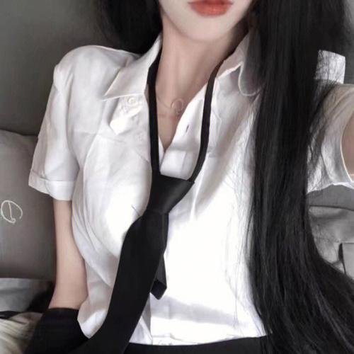 女警撞到夫